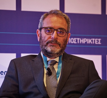<span class="vcard">Μίλτος Ασλάνογλου</span>